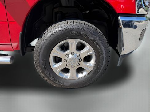 Used 2024 RAM 2500 Tradesman w/ Chrome Appearance Group AWD/4WD image 26