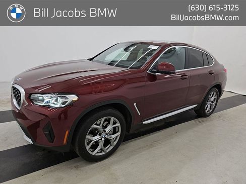 Used 2025 BMW X4 xDrive30i AWD/4WD image 1