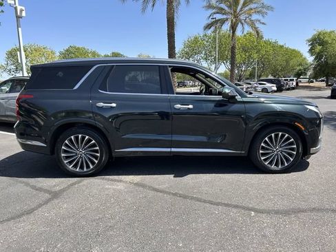 Used 2023 Hyundai Palisade Calligraphy FWD image 5