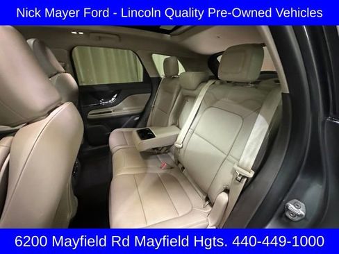 Used 2022 Lincoln Corsair AWD w/ Premium Package image 18