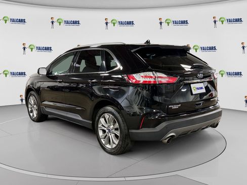 Used 2019 Ford Edge Titanium FWD image 3