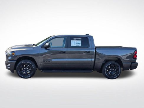 New 2026 RAM 1500 Express AWD/4WD image 16