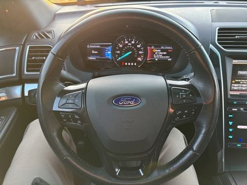 Used 2016 Ford Explorer Sport w/ Equipment Group 401A image 11