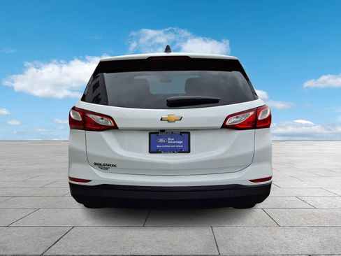 Used 2021 Chevrolet Equinox LS w/ LS Convenience Package FWD image 5