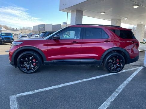 Used 2023 Ford Explorer ST w/ Equipment Group 401A AWD/4WD image 9