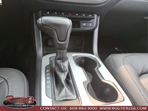 Used 2021 Chevrolet Colorado ZR2 AWD/4WD image 37