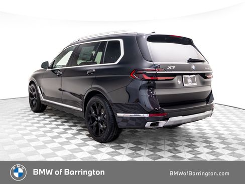 New 2026 BMW X7 xDrive40i image 3