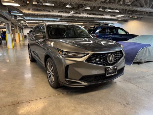 New 2026 Acura MDX w/ Technology Package AWD/4WD image 2