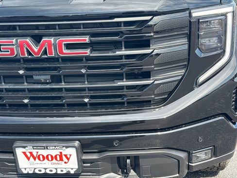 New 2026 GMC Sierra 1500 Elevation w/ Elevation Premium Package AWD/4WD image 12