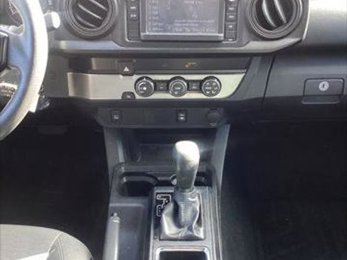 Used 2019 Toyota Tacoma SR w/ SR Convenience Package image 36