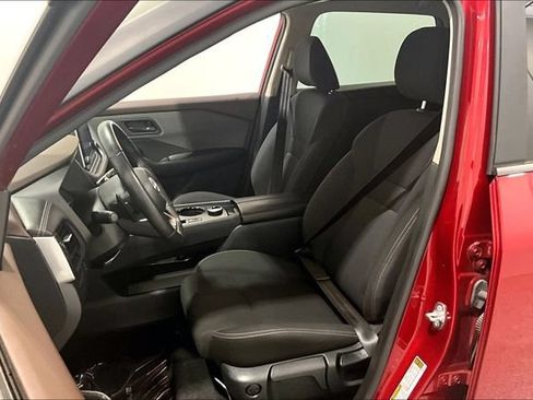 Used 2023 Nissan Rogue S AWD/4WD image 27