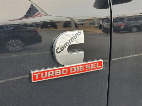 Used 2020 RAM 2500 Laramie image 9