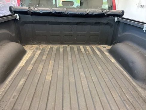 Used 2014 RAM 1500 Laramie w/ Convenience Group AWD/4WD image 8