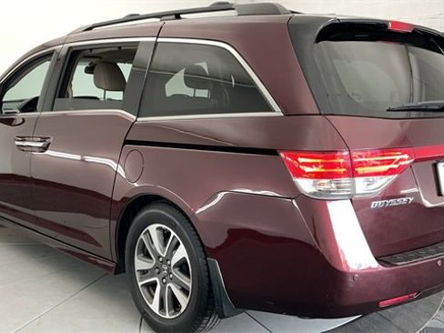 Used 2014 Honda Odyssey Touring image 10