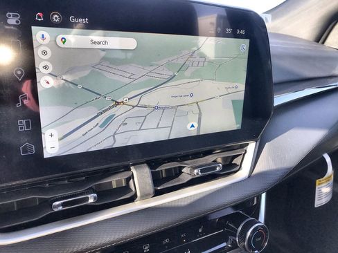 New 2026 Chevrolet Equinox LT image 18