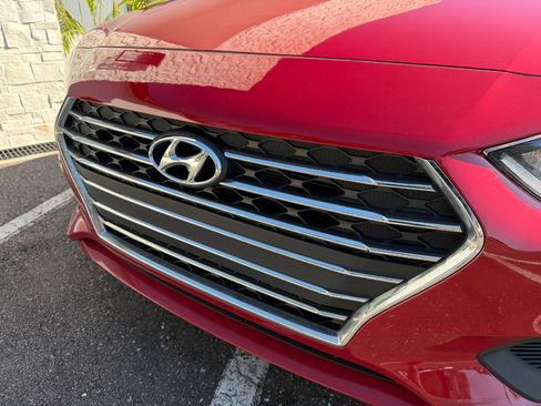 Used 2022 Hyundai Accent SE image 5