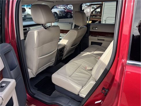 Used 2009 Ford Flex Limited image 13