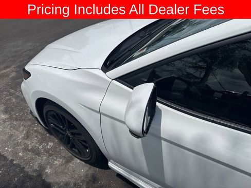 Used 2025 Toyota Camry SE FWD image 8