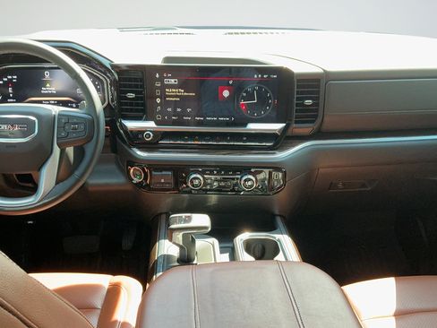 Used 2026 GMC Sierra 1500 Elevation RWD image 7
