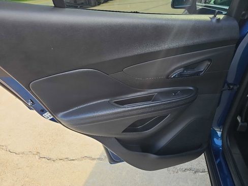 Used 2019 Buick Encore Preferred image 14