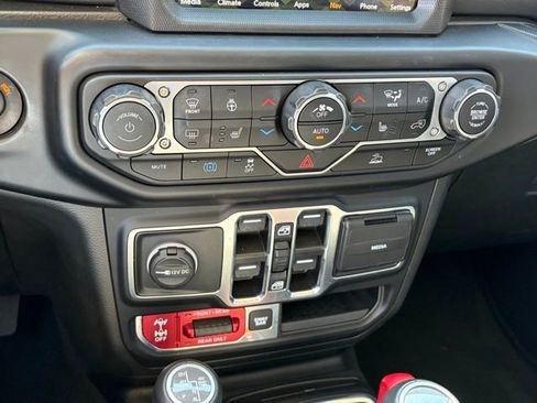 Used 2023 Jeep Wrangler Unlimited Rubicon 4xe w/ Steel Bumper Group image 22