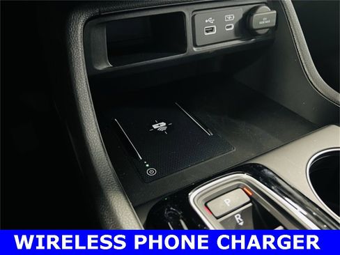 New 2025 Honda Pilot EX-L image 8