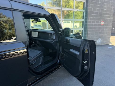 Used 2024 Ford Bronco Everglades AWD/4WD image 44