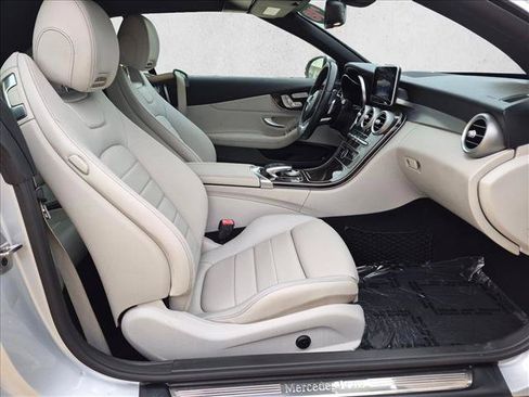 Used 2018 Mercedes-Benz C 300 Cabriolet image 17