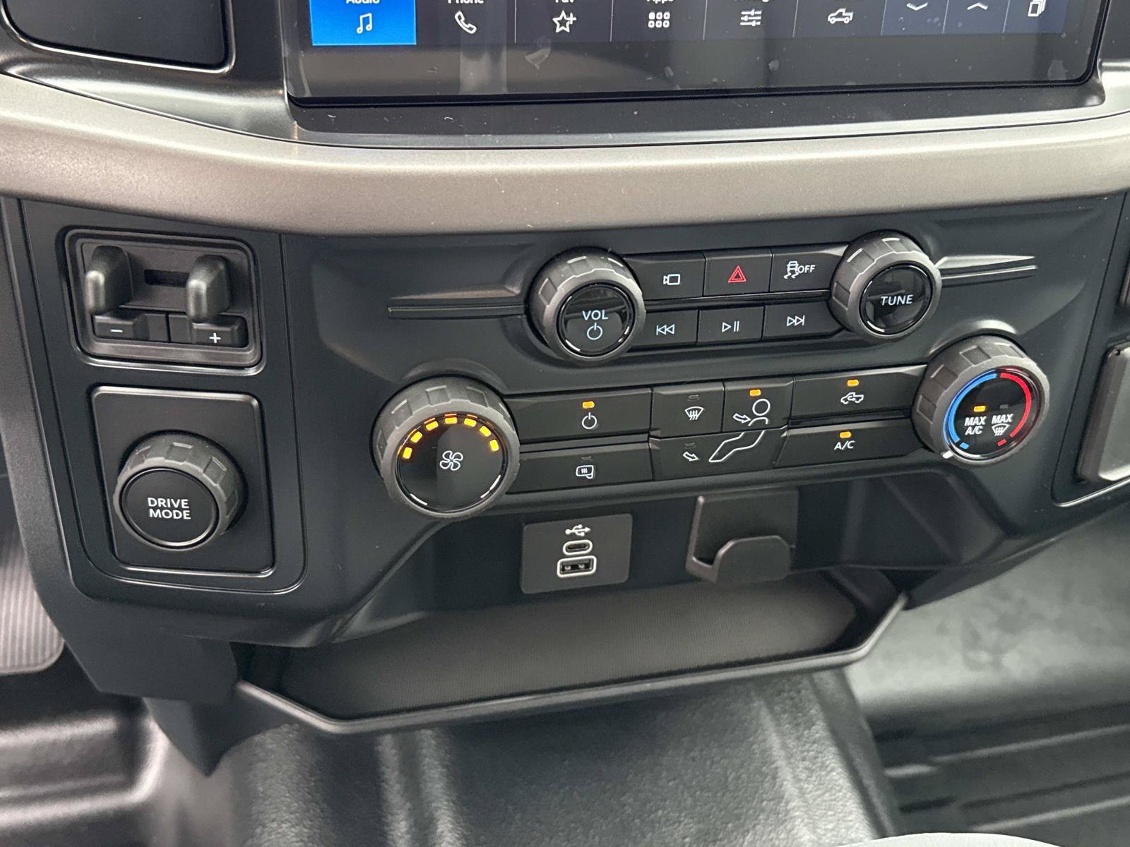 New 2026 Ford F150 XL RWD image 16