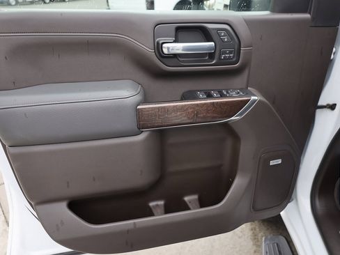 Used 2020 GMC Sierra 3500 Denali w/ Denali Ultimate Package image 10