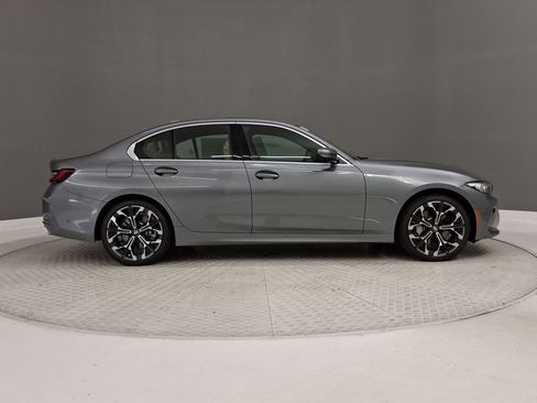 New 2026 BMW 330i Sedan w/ Convenience Package RWD image 30