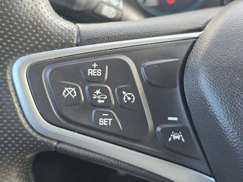 Used 2022 Chevrolet Equinox LS w/ LPO, Floor Liner Package image 28