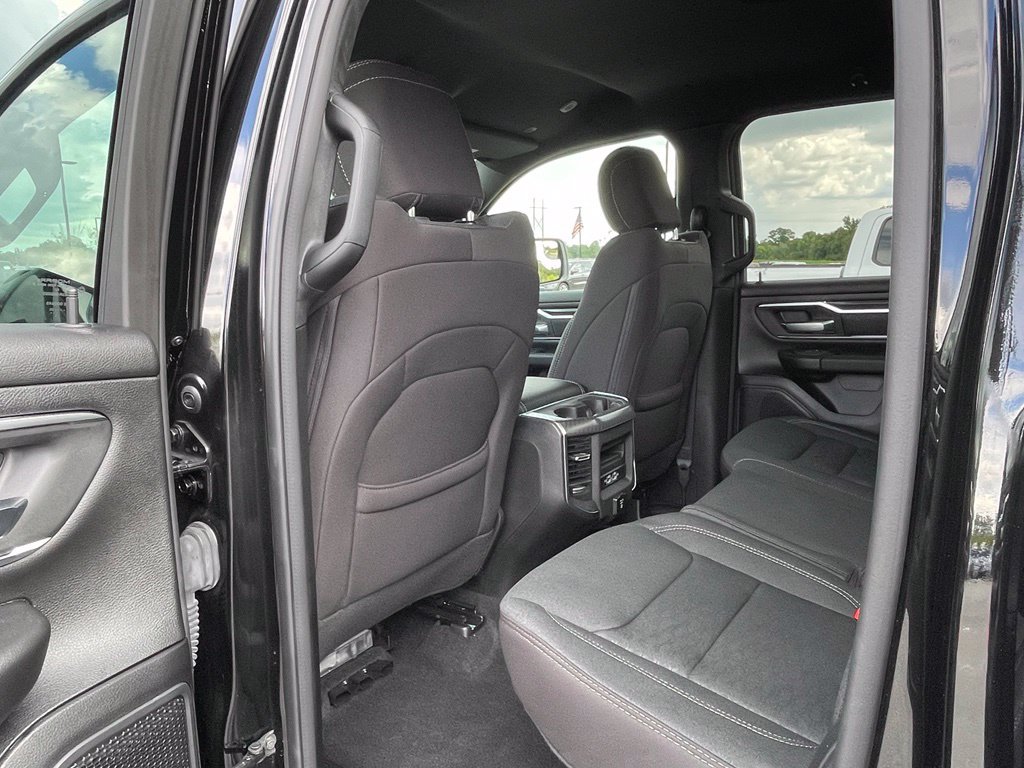 Used 2025 RAM 1500 Big Horn AWD/4WD image 43