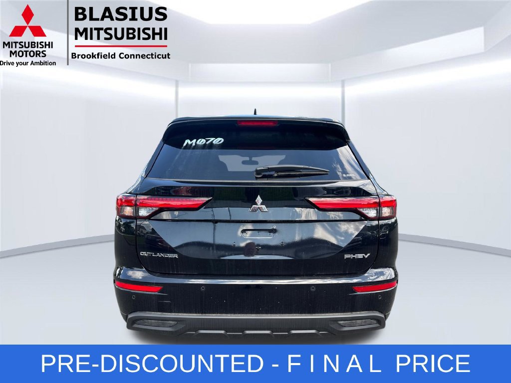 Used 2025 Mitsubishi Outlander ES AWD/4WD image 7