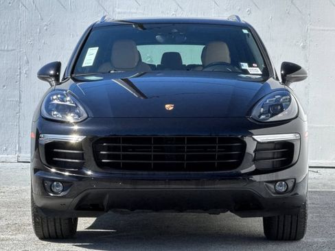 Used 2016 Porsche Cayenne AWD/4WD image 8