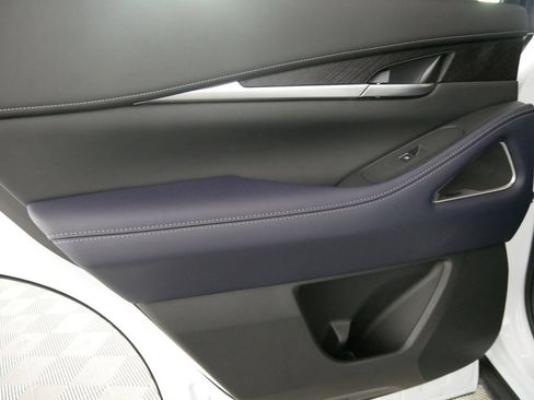 New 2026 INFINITI QX60 Sport w/ Dark Cargo Package AWD/4WD image 16