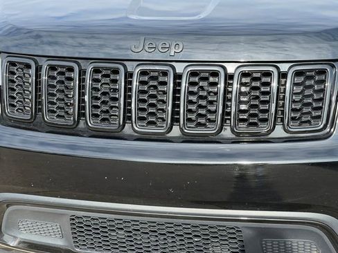 Used 2020 Jeep Grand Cherokee Limited image 34