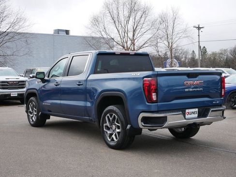 Used 2024 GMC Sierra 1500 SLE AWD/4WD image 8
