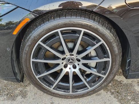 Used 2023 Mercedes-Benz EQS 580 4MATIC Sedan image 22