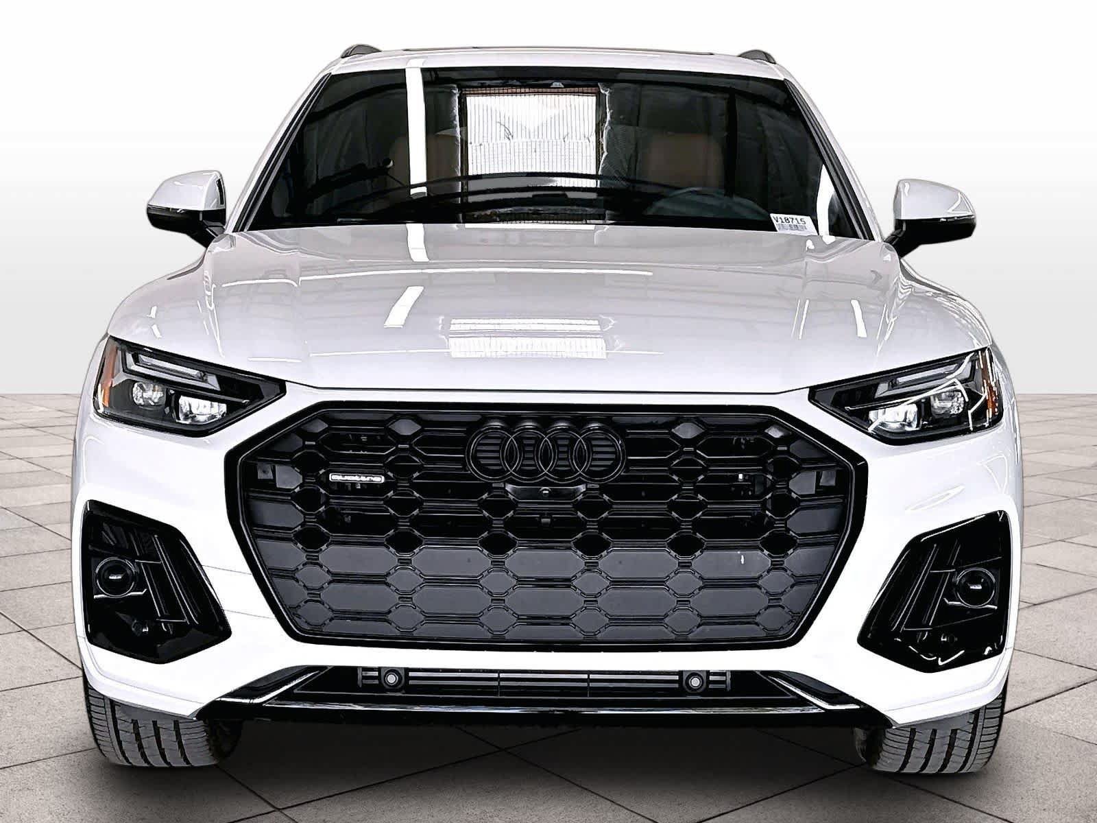 Used 2024 Audi Q5 2.0T Premium Plus w/ Premium Plus Package AWD/4WD image 2