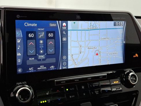 Used 2022 Toyota Highlander Platinum AWD/4WD image 6