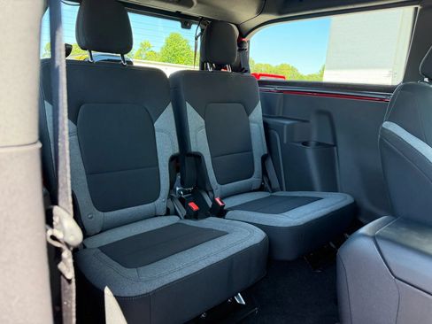 Used 2023 Ford Bronco 2-Door AWD/4WD image 11