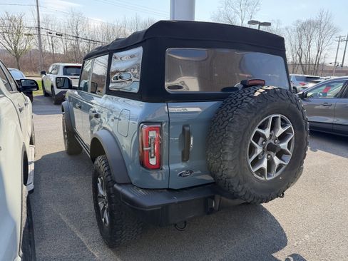 Used 2023 Ford Bronco Badlands image 5