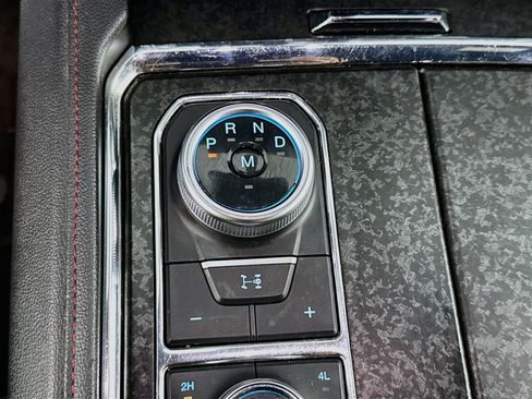 Used 2022 Ford Expedition Max Limited AWD/4WD image 18