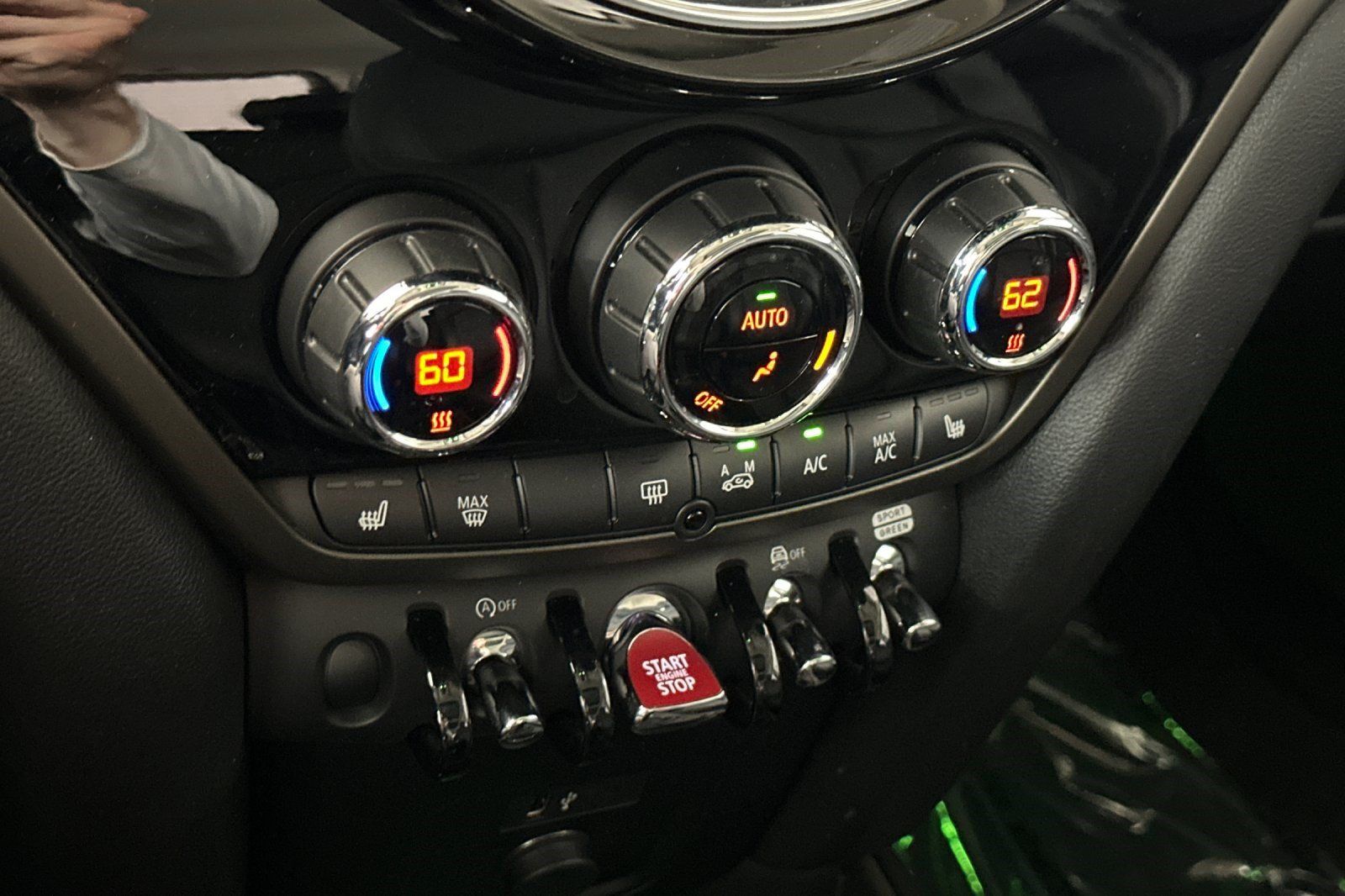 Used 2024 MINI Cooper Countryman S FWD image 19