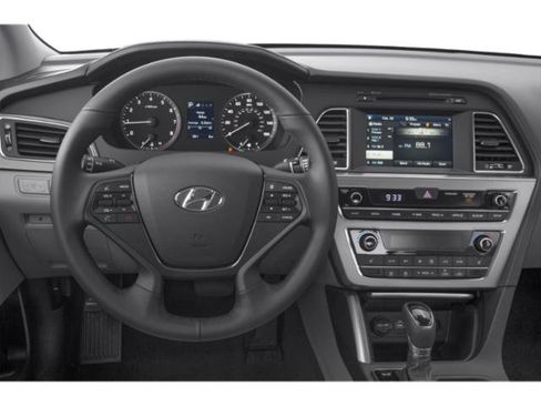 Used 2015 Hyundai Sonata Sport w/ Option Group 04 FWD image 10