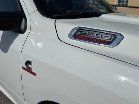 Used 2024 RAM 2500 Tradesman w/ Chrome Appearance Group image 14