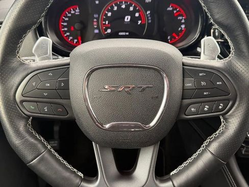 Used 2022 Dodge Durango SRT w/ Technology Group AWD/4WD image 15