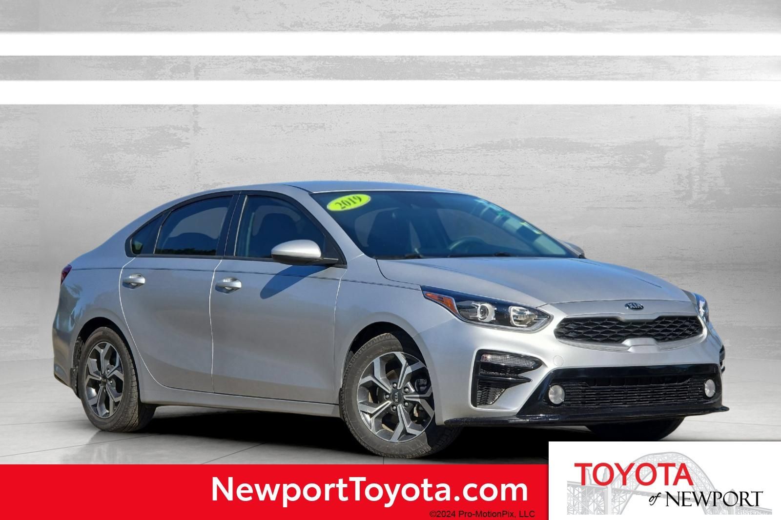 Used 2019 Kia Forte LXS FWD image 1