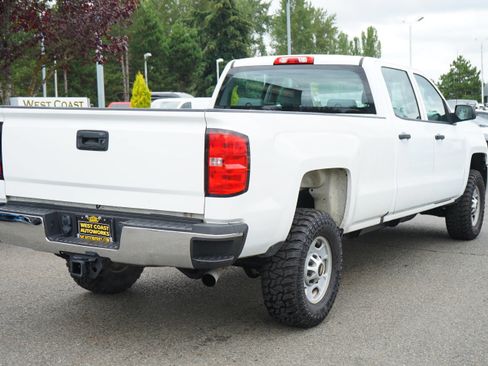 Used 2018 Chevrolet Silverado 2500 W/T AWD/4WD image 5